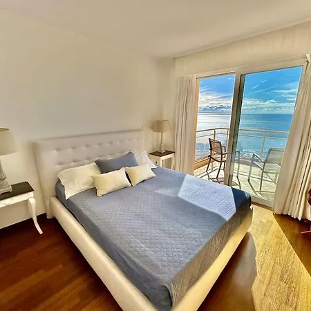 With Sea View Near Monaco شقة بوزولي